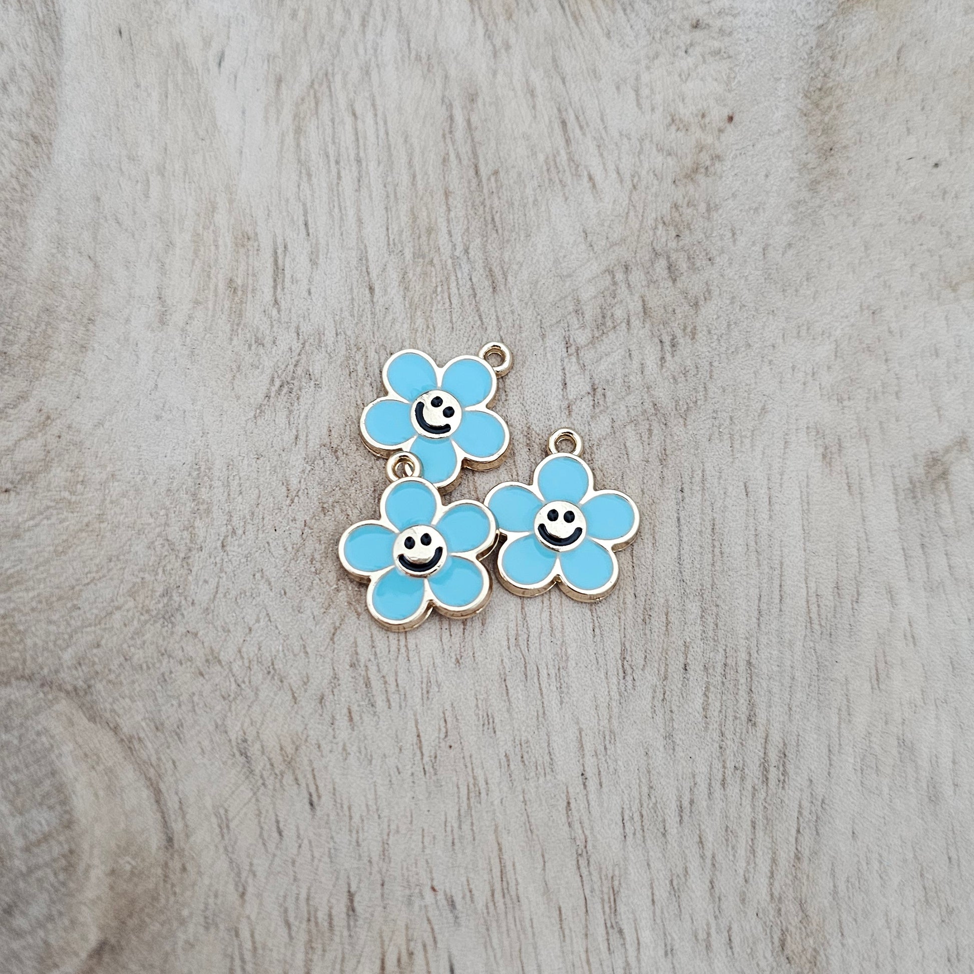 Custom Charms Flower Smiley Blue Charm
