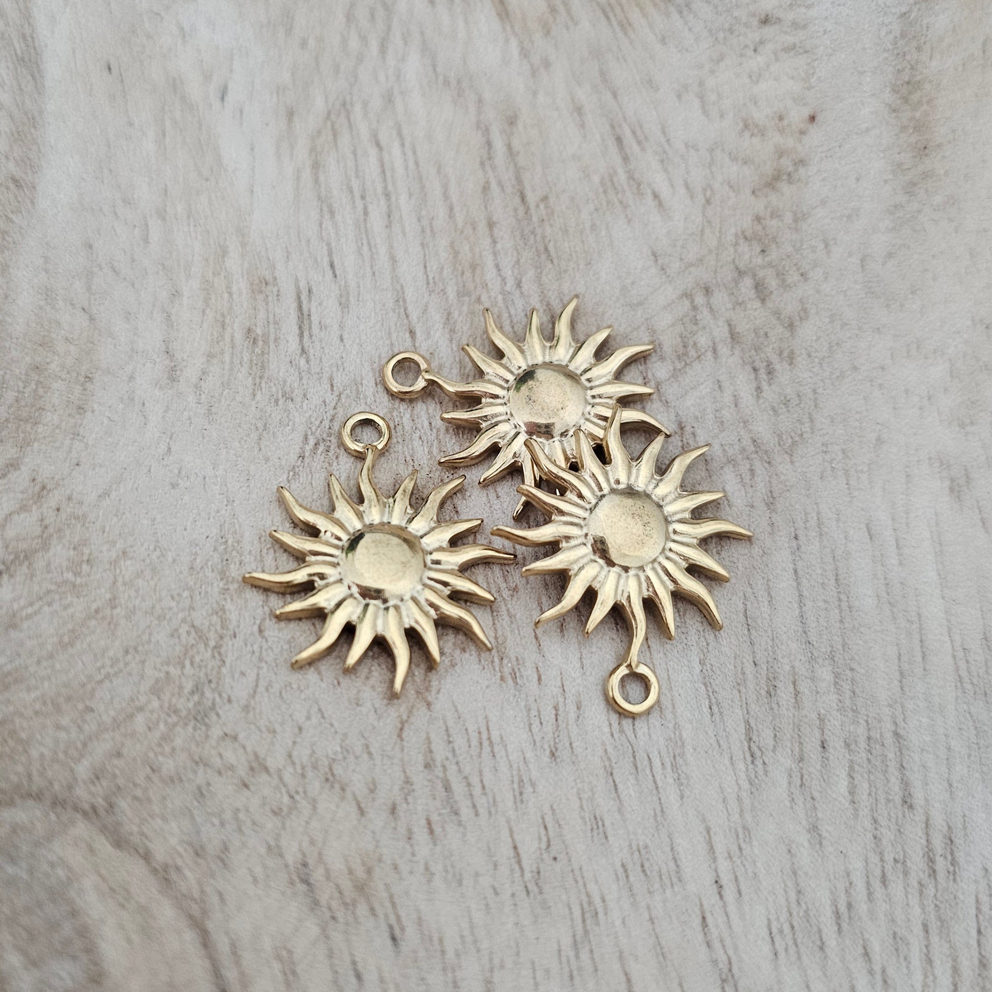 Custom Charms Gold Fun Sun Charm