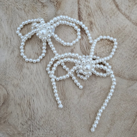 Pearl Bow Shoe Charms