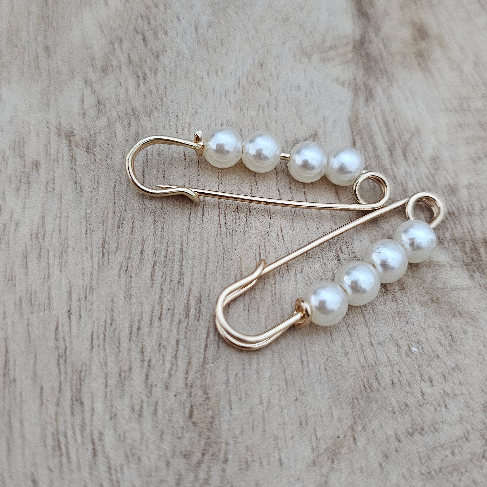 Pearl Shoe Pins Custom Charms Close Up