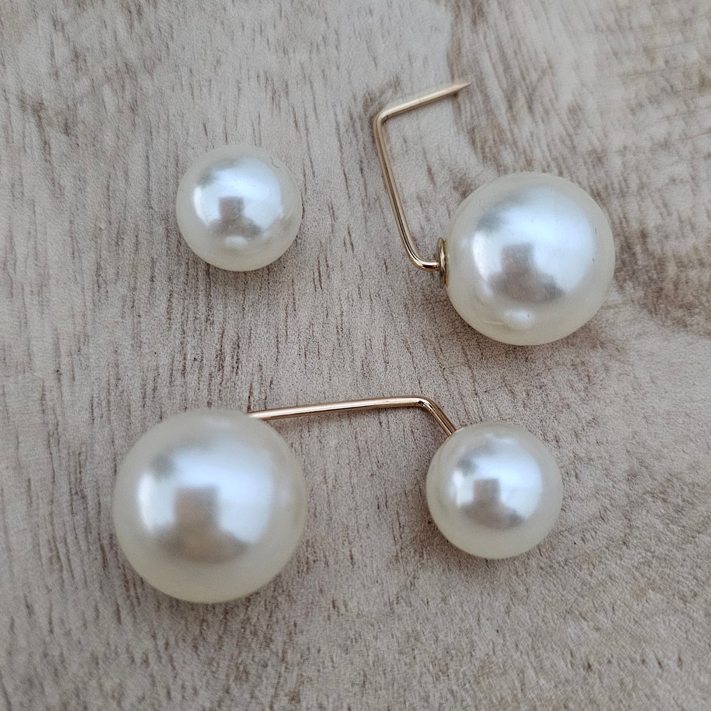 Pearl Straight Bar Shoe Pins Custom Charms Close Up Open