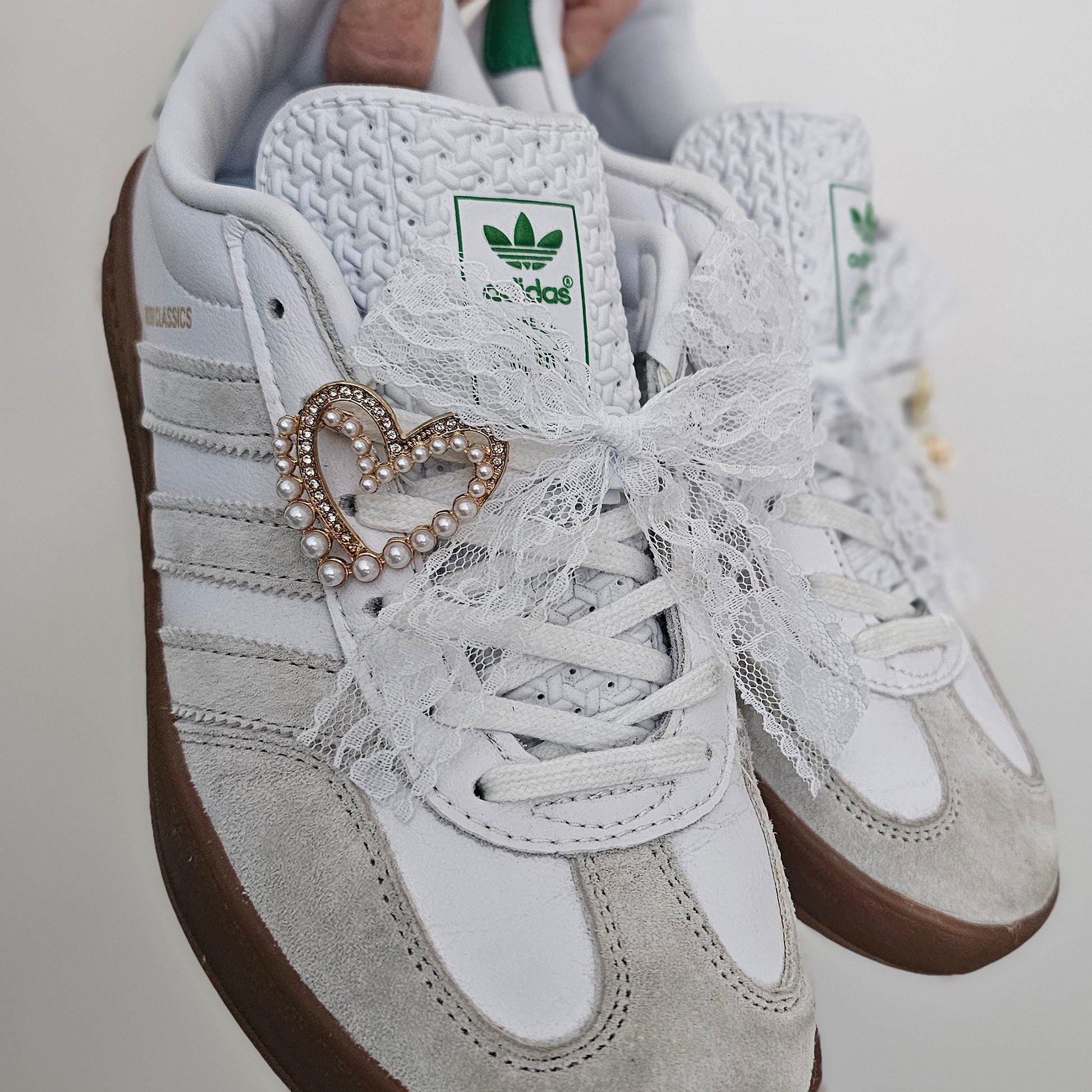Shoe Charms Heart Pin Adidas Sambas Lace Bows Tennis Shoe